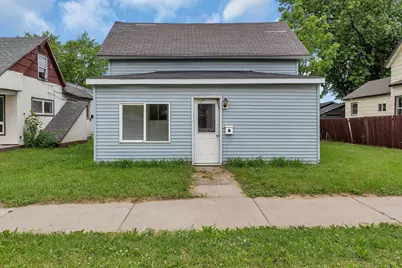 417 1st Street SW, Wadena, MN 56482 - Photo 1