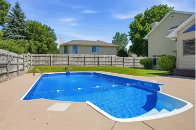 9644 Tree Farm Road, Eden Prairie, MN 55347 - Photo 53