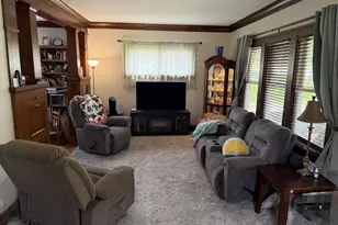 513 Red Wing Ave, Kenyon, MN 55946 - Photo 9
