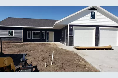 1019 8th Avenue NE, Perham, MN 56573 - Photo 1