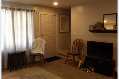 870 W Village Circle SE, Rochester, MN 55904 - Photo 11