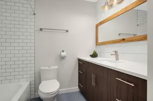 1390 Granada Tr N, Oakdale, MN 55128 - Photo 17