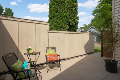 1390 Granada Trail N, Oakdale, MN 55128 - Photo 21