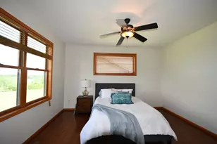 818 Augusta Ave, Zumbrota, MN 55992 - Photo 15