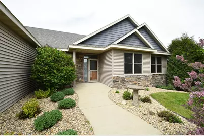 818 Augusta Avenue, Zumbrota, MN 55992 - Photo 1