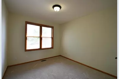 818 Augusta Avenue, Zumbrota, MN 55992 - Photo 23