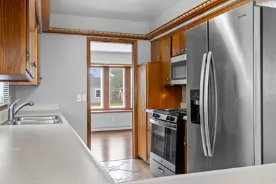 1633 Sherwood Avenue, Saint Paul, MN 55106 - Photo 7