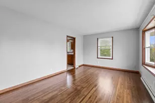 1633 Sherwood Ave, Saint Paul, MN 55106 - Photo 3