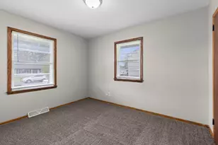 1633 Sherwood Ave, Saint Paul, MN 55106 - Photo 17
