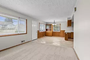 1633 Sherwood Ave, Saint Paul, MN 55106 - Photo 13