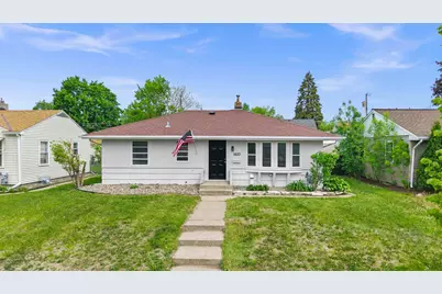 1633 Sherwood Avenue, Saint Paul, MN 55106 - Photo 1