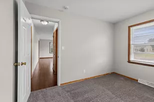 1633 Sherwood Ave, Saint Paul, MN 55106 - Photo 21