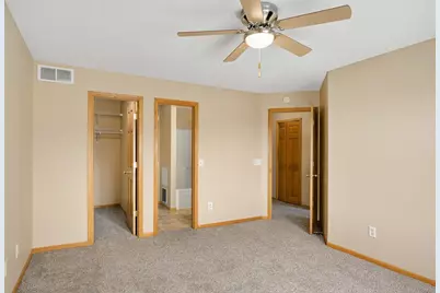 6833 Pine Crest Trl S, Cottage Grove, MN 55016 - Photo 17