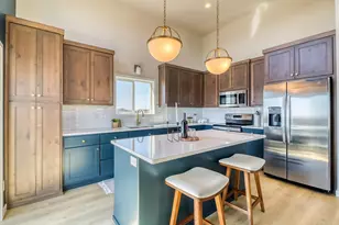 6722 Selkirk Dr S, Fargo, ND 58104 - Photo 11