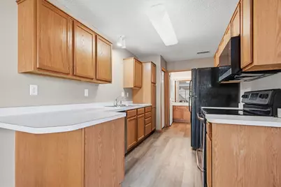 611 Meadow Lane, Somerset, WI 54025 - Photo 7