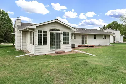 307 14th Place NW, Austin, MN 55912 - Photo 5