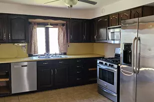 714 S Oak St, Fergus Falls, MN 56537 - Photo 5