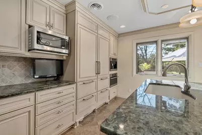 301 22nd Street NW, Austin, MN 55912 - Photo 13
