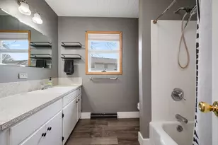 704 Washington Ave, Fairmont, MN 56031 - Photo 13