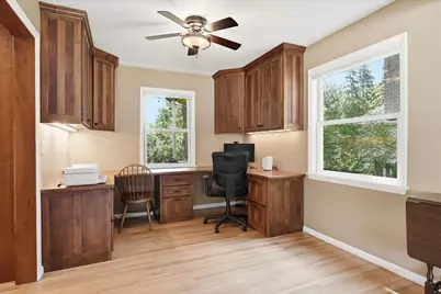 7109 Heatherton Trail, Edina, MN 55435 - Photo 11