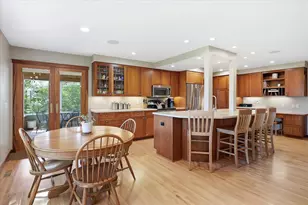 7109 Heatherton Trail, Edina, MN 55435 - Photo 19