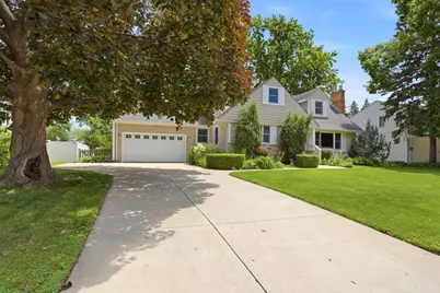 7109 Heatherton Trail, Edina, MN 55435 - Photo 3