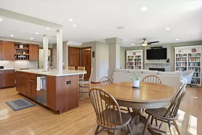 7109 Heatherton Trail, Edina, MN 55435 - Photo 21