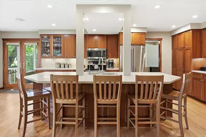 7109 Heatherton Trail, Edina, MN 55435 - Photo 15