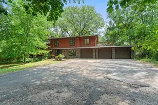 34 N Oaks Rd, North Oaks, MN 55127 - Photo 5