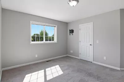 39571 Oak Park Trail, North Branch, MN 55056 - Photo 19