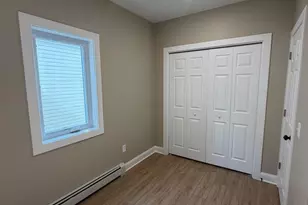 892 4th St E, Saint Paul, MN 55106 - Photo 17