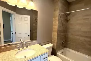 892 4th St E, Saint Paul, MN 55106 - Photo 15