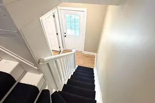 892 4th St E, Saint Paul, MN 55106 - Photo 21
