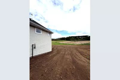 1575 Applegate Road, New Richmond, WI 54017 - Photo 3