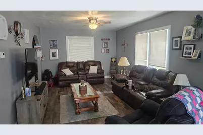 1208 5th Avenue NW, Austin, MN 55912 - Photo 7