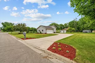 1230 Lenore Way, Fergus Falls, MN 56537 - Photo 7