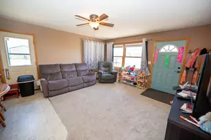 1017 E Kings Hill Rd, Hewitt, MN 56453 - Photo 13