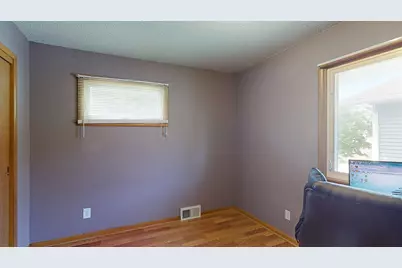107 9th Avenue NE, Dodge Center, MN 55927 - Photo 15