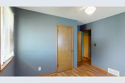 107 9th Avenue NE, Dodge Center, MN 55927 - Photo 19
