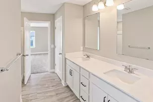 2013 Aquarius Dr, Shakopee, MN 55379 - Photo 21