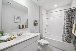 2013 Aquarius Dr, Shakopee, MN 55379 - Photo 19