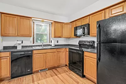 6748 81st Avenue N, Brooklyn Park, MN 55445 - Photo 5