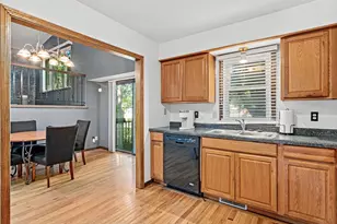 6748 81st Ave N, Brooklyn Park, MN 55445 - Photo 3