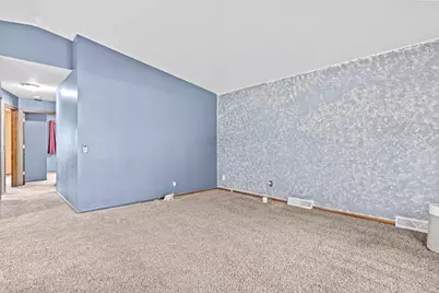 6748 81st Avenue N, Brooklyn Park, MN 55445 - Photo 9