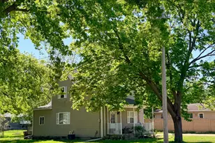 831 S 4th Ave, Albert Lea, MN 56007 - Photo 3