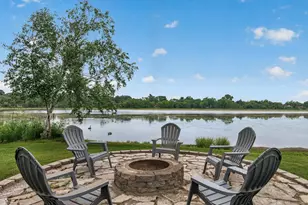 7805 Gloria Cir, Mounds View, MN 55112 - Photo 9