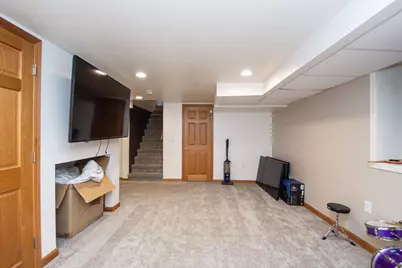 906 14th Street N, Moorhead, MN 56560 - Photo 17