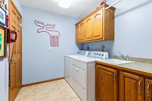 854 32nd St S, Moorhead, MN 56560 - Photo 33