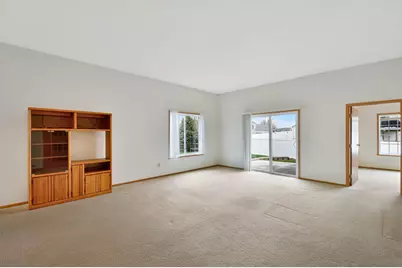 3356 38th Street S, Moorhead, MN 56560 - Photo 5