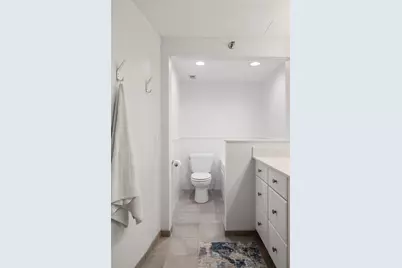 3141 Dean Court #703, Minneapolis, MN 55416 - Photo 33